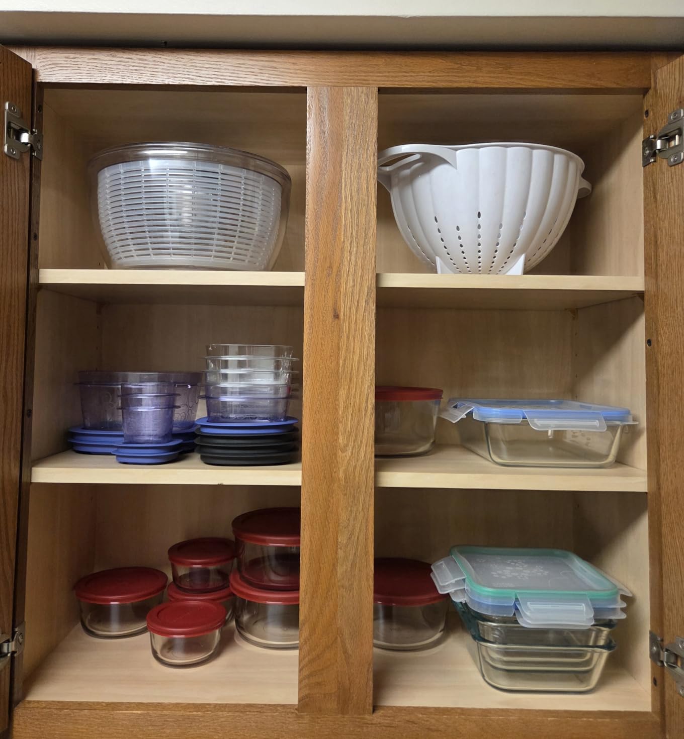 OXO Good Grips Salad Spinner | Lettuce Spinner | Fruit Washer | Fruit Washing Bowl with Strainer | Vegetable Cleaner | Salad Cleaner | Lettuce Washer | 6.22 Quart Capacity customer photo 1