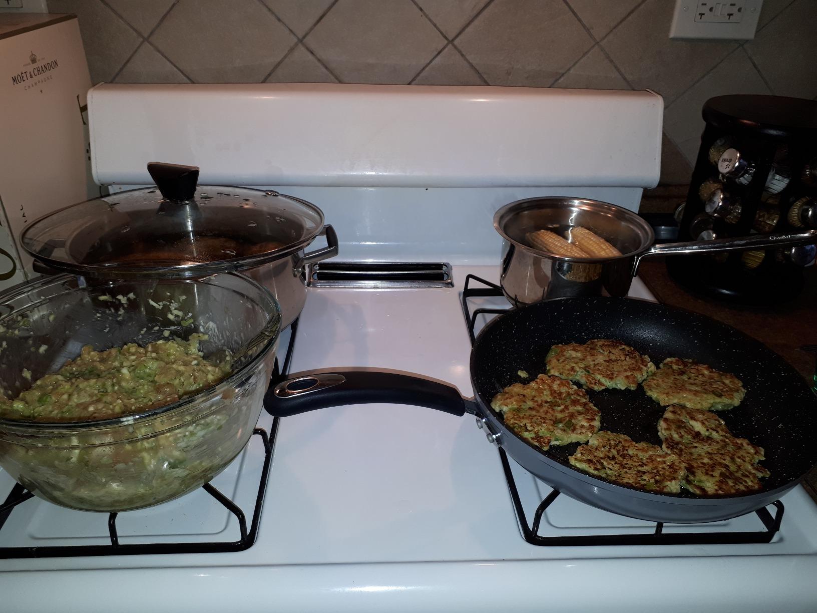 Proctor Silex Durable Electric Vegetable Chopper & Mini Food Processor for Chopping, Puree & Emulsify, 1.5 Cup, White customer photo 2