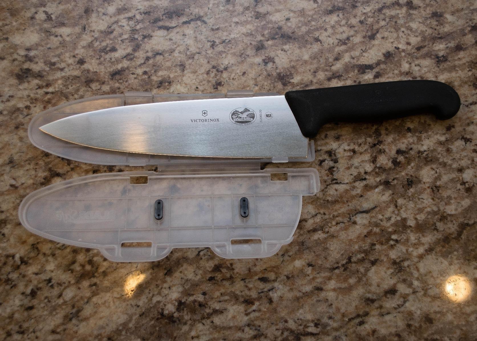 Victorinox Cutlery BladeSafe for 6-Inch to 8-Inch Knife Blades customer photo 2