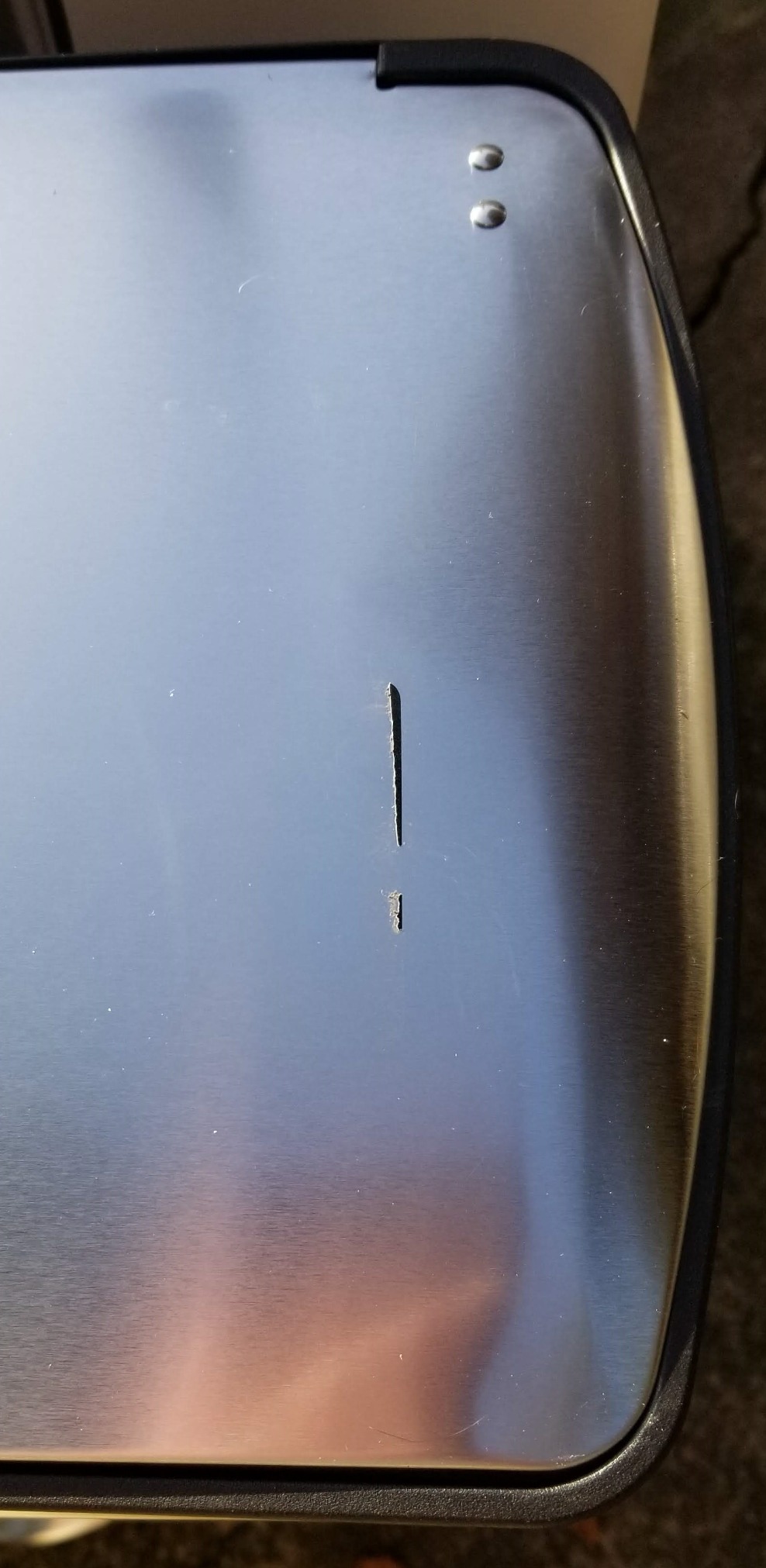 simplehuman 50 Liter / 13.0 Gallon Rectangular Kitchen Step Trash Can, Brushed Stainless Steel customer photo 2