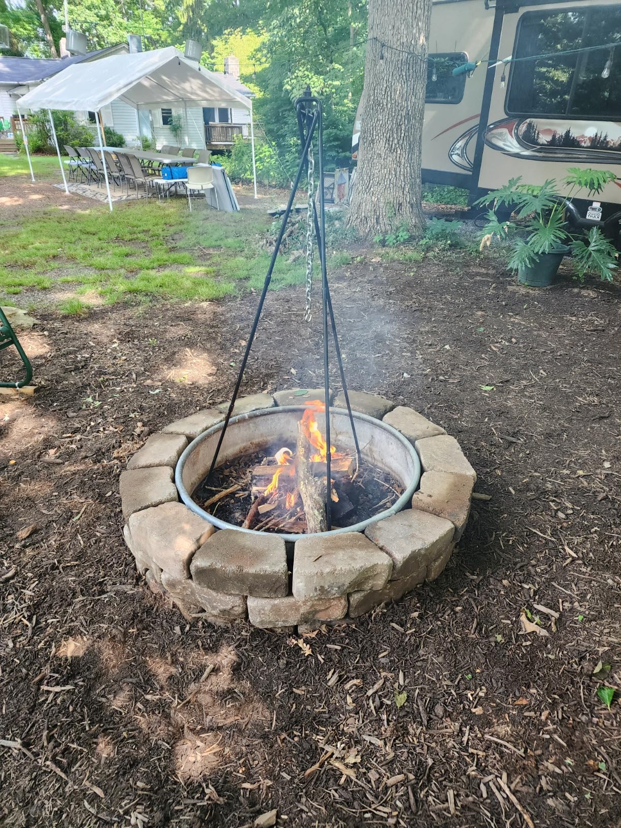 Lodge Campfire Cooking Tripod - Adjustable Chain - Steel Cooking Tripod for Campfire - 43.5 Inch customer photo 1