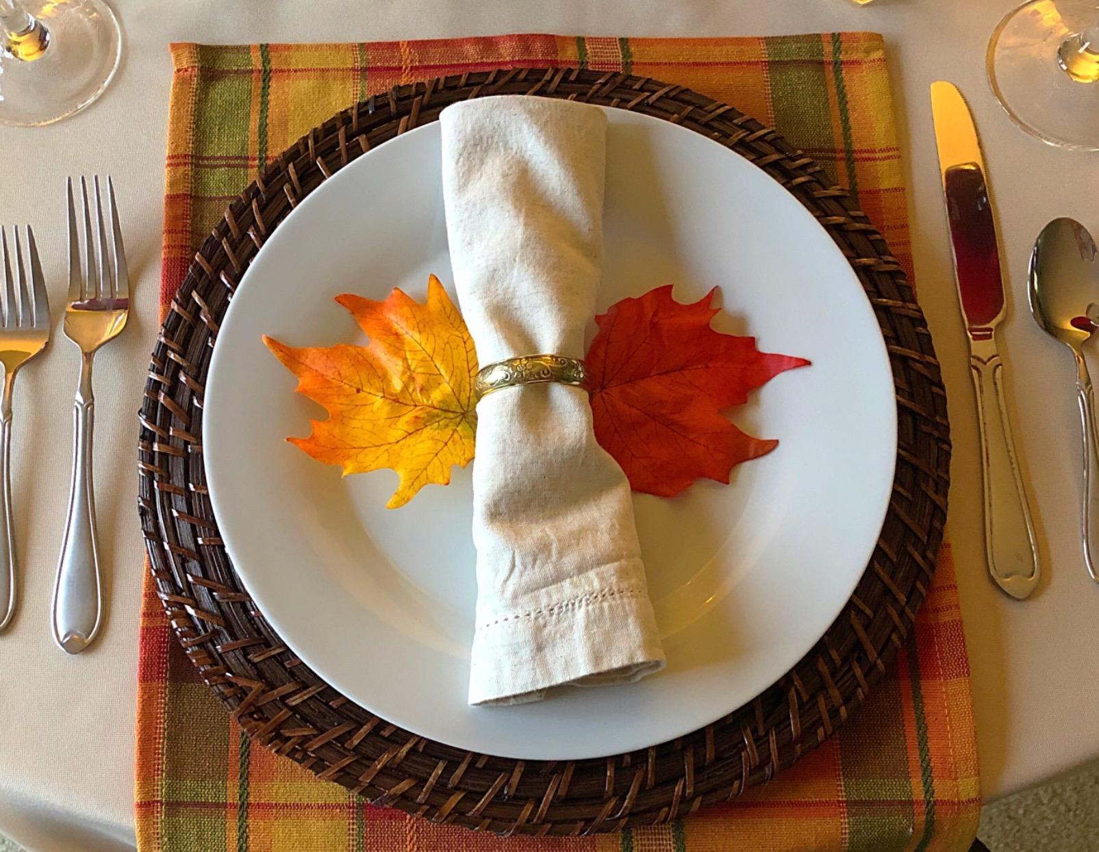 ChargeIt by Jay Rattan Plate Chargers - Round Rattan Placemat, Woven Natural Chargers for Dinner Plates - Stylish Premium Charger Set for Weddings, Banquets, Upscale Events - Brown, 4 Set customer photo 2