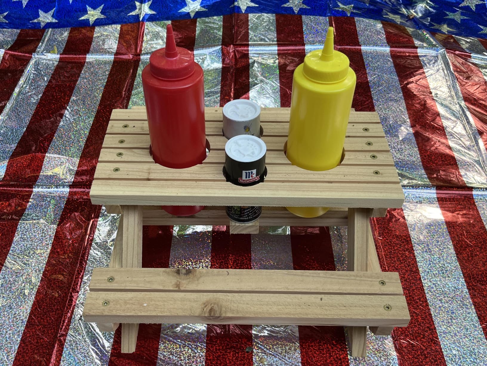 TableCraft Nostalgia 2-Piece Ketchup and Mustard Dispenser Set, 12-Ounce, Red/Yellow customer photo 2