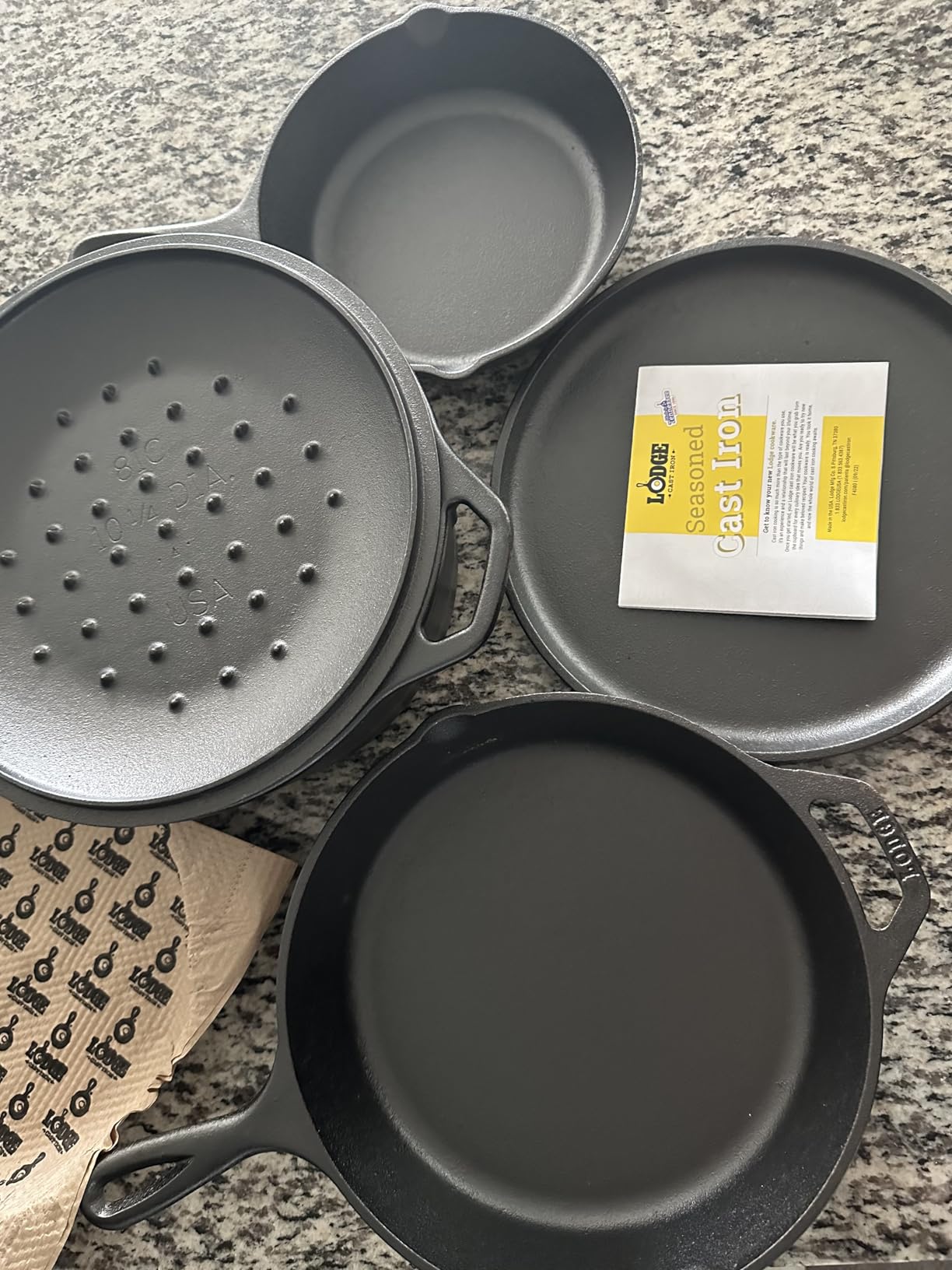 Lodge Cast Iron Set - Pre-Seasoned Kitchen Set - Skillets, Griddle & Dutch Oven Included customer photo 2