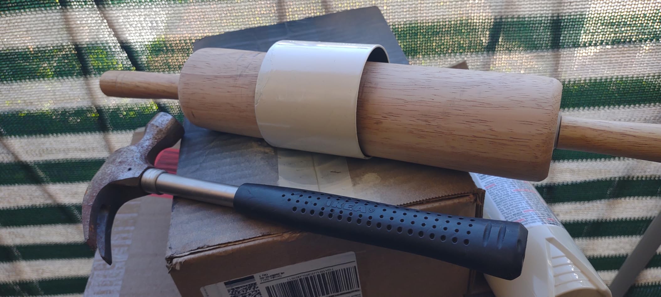 FARBERWARE Classic Wood Rolling Pin, 18-Inch Hardwood Dough Roller for Baking Pizza, Pies, Pastry and Cookies, Ergonomic Handles, Kitchen Essential customer photo 1