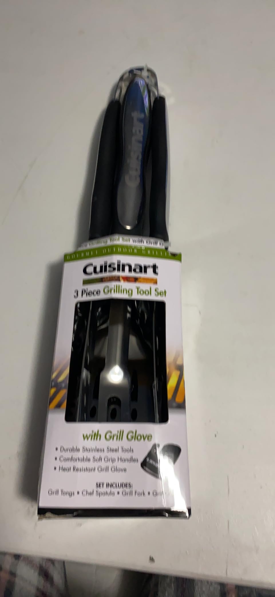 Cuisinart 3‑Piece Stainless Steel BBQ Grilling Tool Set with Grill Glove - Outdoor Grill Accessories, Perfect Grilling Gift for Men, Dads & Grill Masters, CGS-134 customer photo 2
