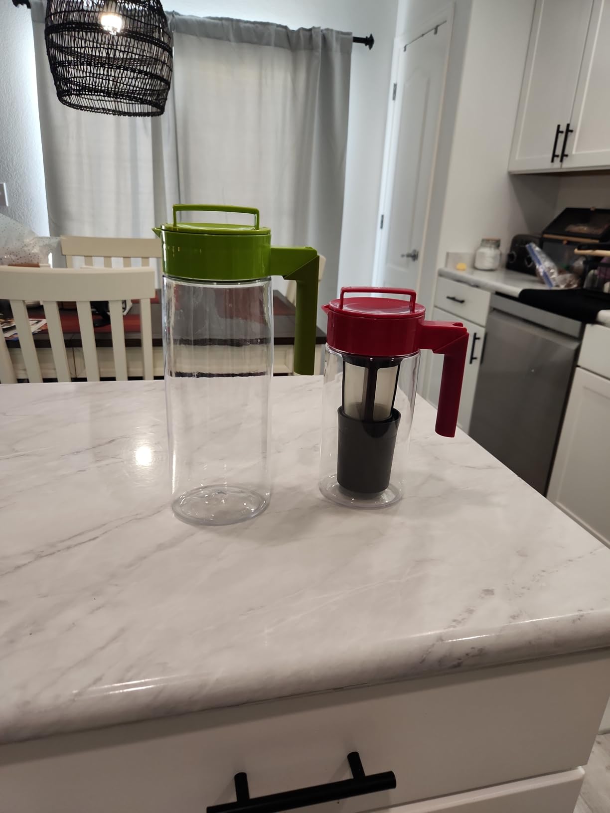 Takeya Flash Chill Iced Tea Maker - Versatile Tea Brewer for Loose/Bagged Tea - Patented Flash Chill Tech Hot/Cold Use BPA-Free Tritan Dishwasher Safe - Airtight Lid Made in USA - 2 Quart/Black customer photo 2