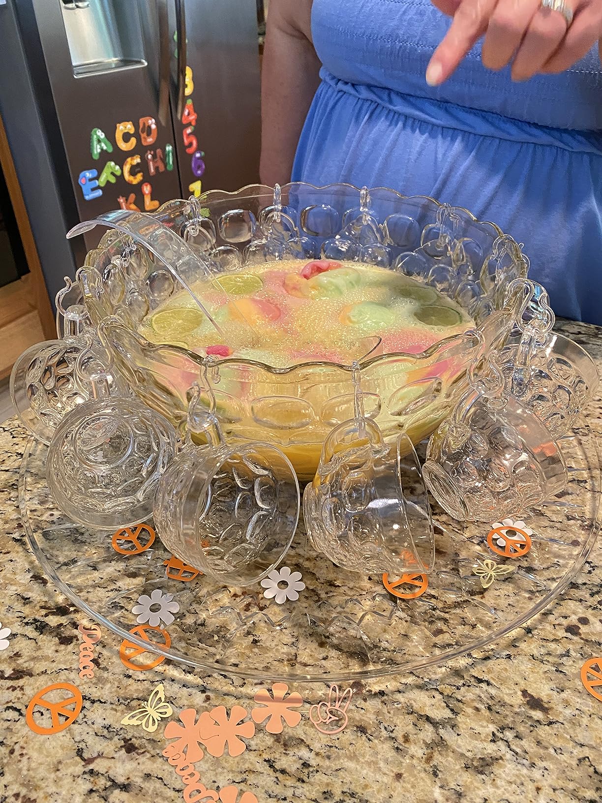 Party Essentials Hard Plastic 5-Ounce Punch Bowl/Serving Ladle, 1-Count, Clear customer photo 1