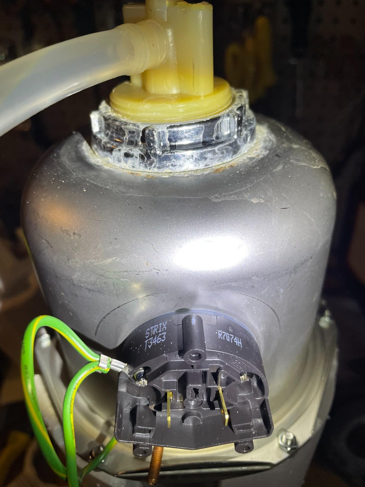 Ready Hot 40-RH-200-SS Instant Hot Water Dispenser System, 2.5 Quarts Manual Dial Tank Only, Stainless Steel customer photo 2