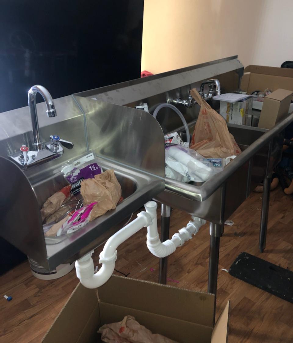 InSinkErator Instant Hot Water Tank with Filters F-1000S Filtration, 2/3 Gallon Stainless Steel Tank, HWT-F1000S customer photo 2