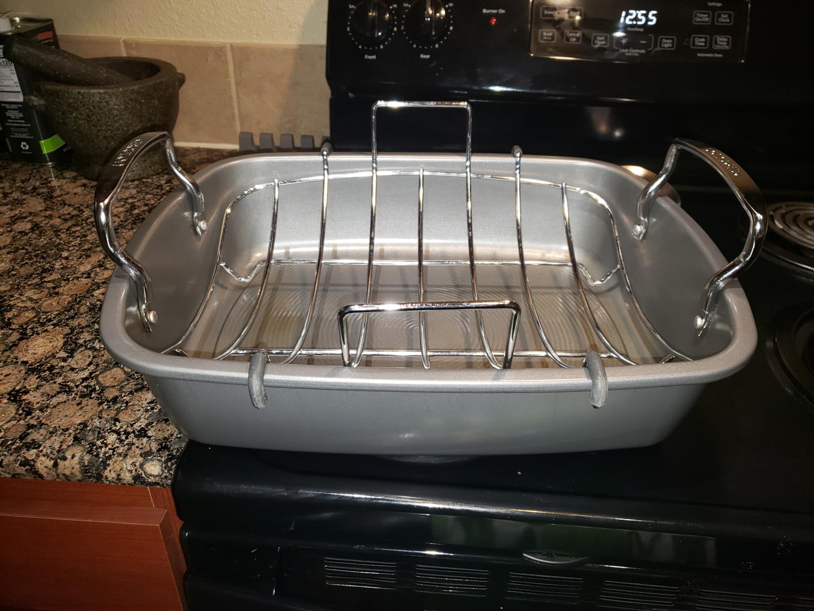 Circulon Total Bakeware Nonstick Roaster, Roasting Pan with Rack, 17-Inch x 13-Inch customer photo 2