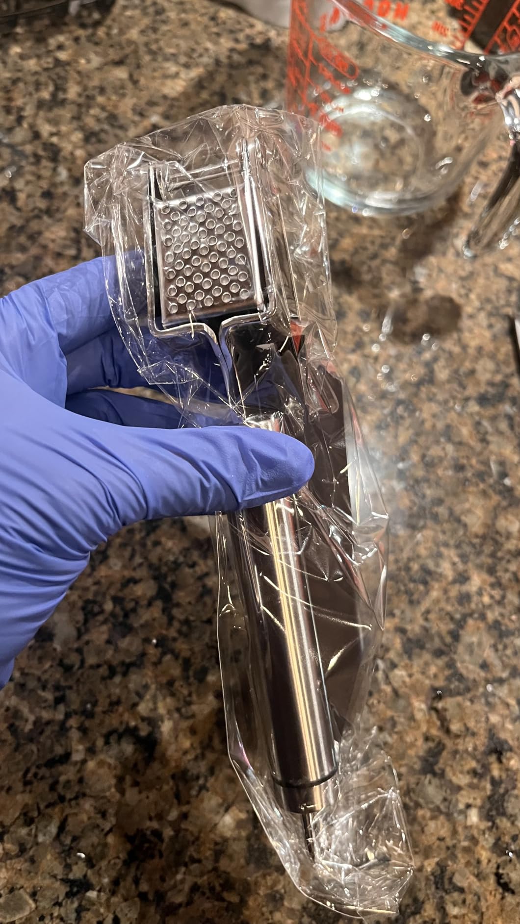 ORBLUE Garlic Press Stainless Steel - Premium Professional Grade Garlic Mincer, Crusher & Peeler Set - Easy Clean, Dishwasher Safe & Rust-proof customer photo 1