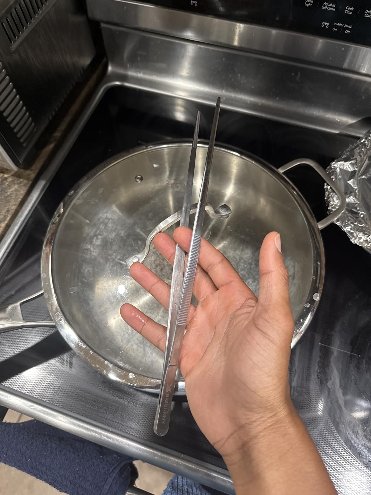 Mercer Culinary 18-8 Stainless Steel Chef Plating Tongs, Offset Tip, 6-1/2 Inch customer photo 2