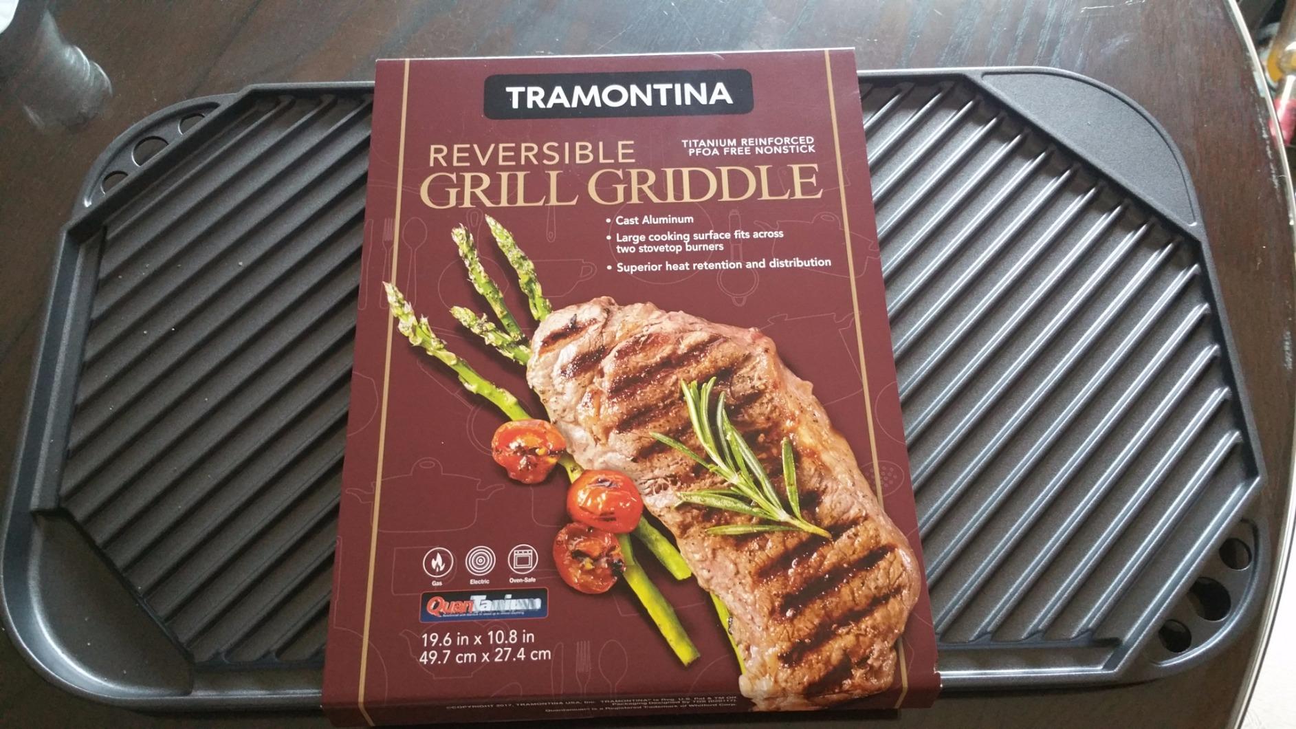 Grillaholics Grill Mats & Oven Liners (Set of 2) - Heavy Duty Non-Stick Reusable PTFE Cooking Mats for Grill, Oven, Smoker & Baking - Easy Clean BBQ Grill Mat, Oven Protector & Grill Grate Liner customer photo 1