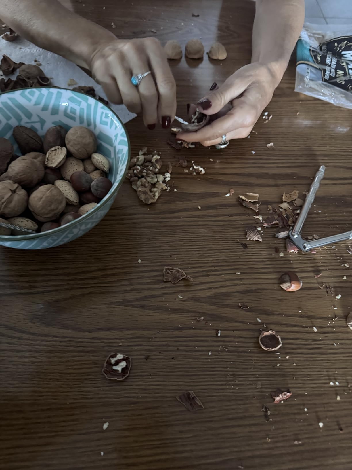 Chef Craft Classic Nut Cracker with Picks, 6.75 inch, Stainless Steel customer photo 2