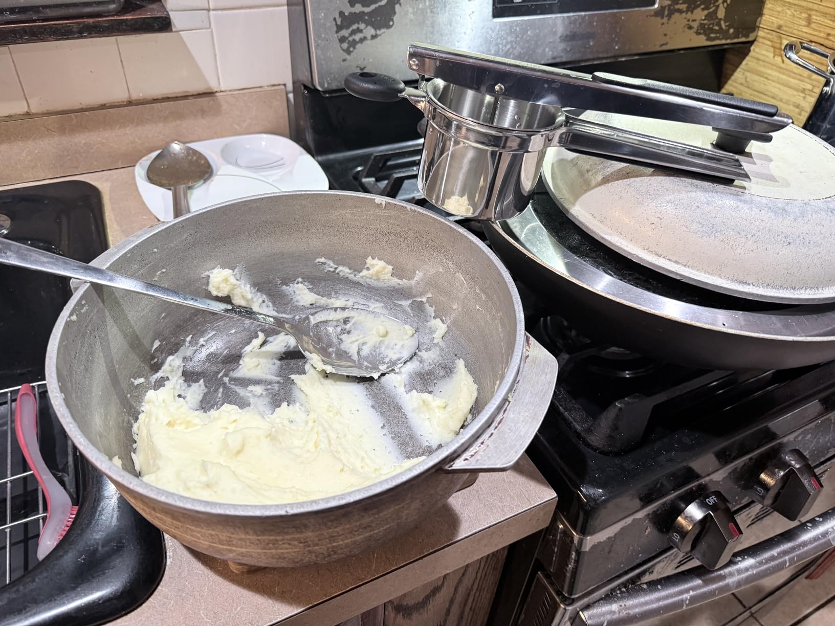 PriorityChef Large 15oz Potato Ricer, Heavy Duty Stainless Steel Potato Masher and Ricer Kitchen Tool, Press and Mash Kitchen Gadget For Perfect Mashed Potatoes - Everytime customer photo 1