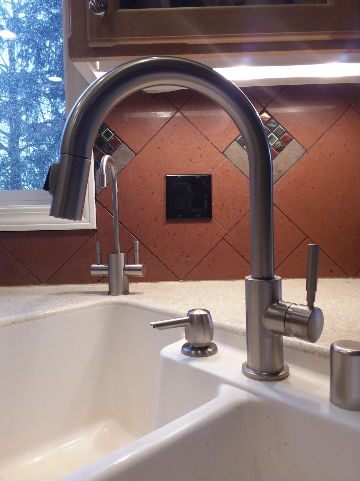 Ready Hot 41-RH-200-F560-CH Instant Hot Water Dispenser System, 2.5 Quarts, Manual Dial Dual Lever Hot and Cold Water Faucet Polished Chrome customer photo 2