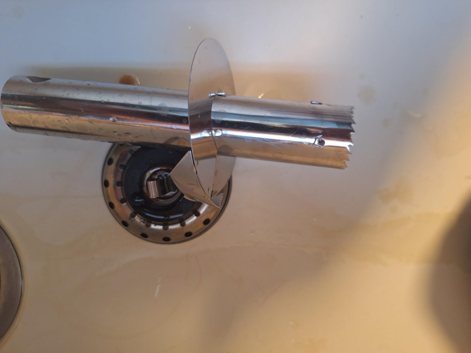 Flexzion Pineapple Corer Slicer Peeler, Stainless Steel Eye Remover Decorer Wedger Cutter, Spiral Cutting Tools with Metal Blade, Non-Slip Grip for Fruit Rings, Home Kitchen Restaurant Chef Use customer photo 2