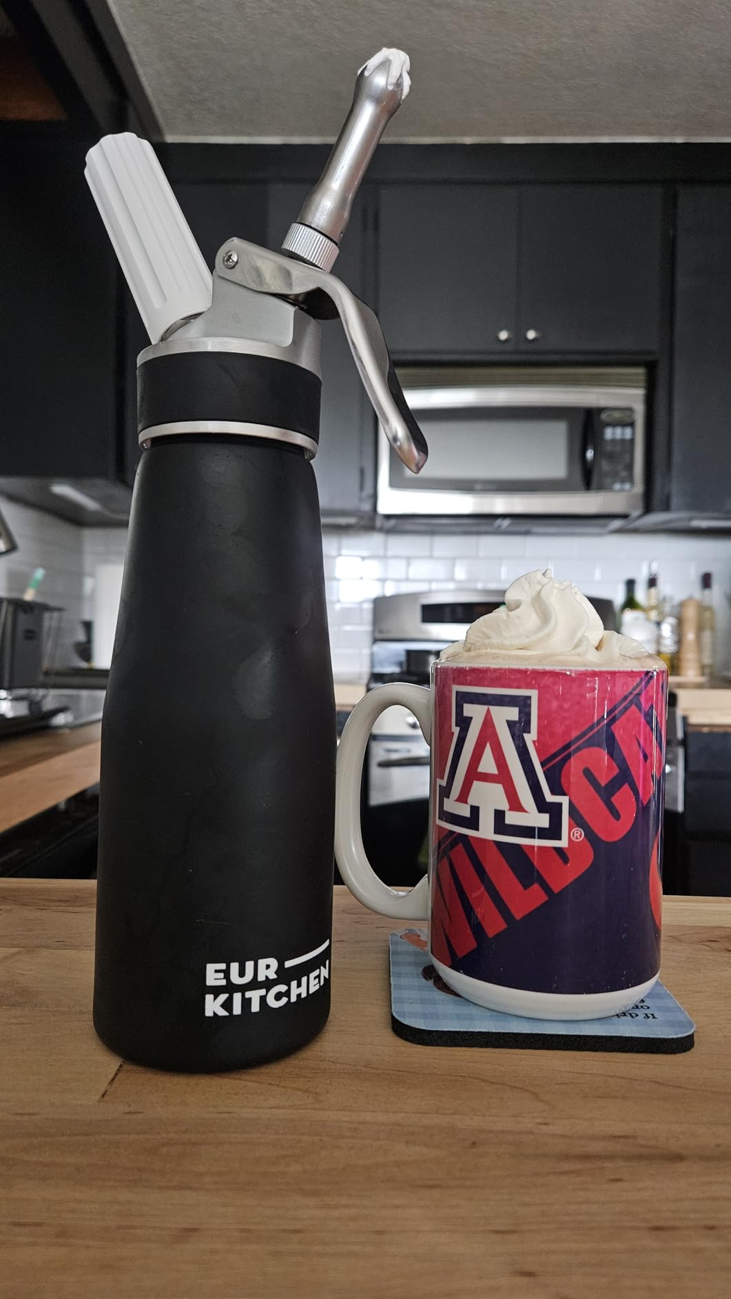 EurKitchen Professional Aluminum Whipped Cream Dispenser - Leak-Free Whip Cream Maker Canister with 3 Decorating Nozzles & Cleaning Brush - 1-Pint / 500 mL - N2O Chargers (Not Included) customer photo 1