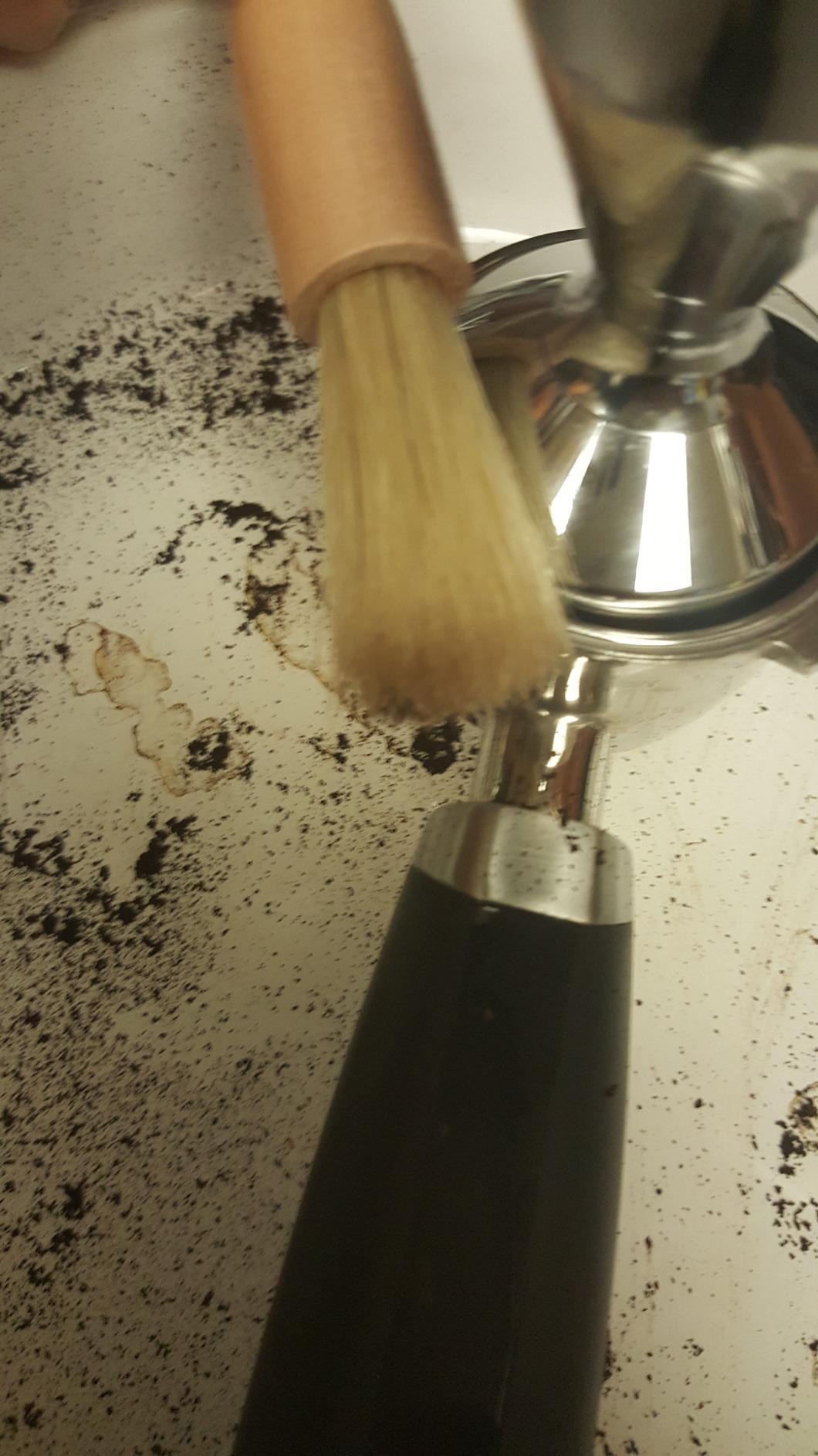 Coffee Grinder Cleaning Brush, Wood Handle & Natural Bristles Wood Dusting Espresso Brush Accessories for Bean Grain Coffee Tool Barista Home Kitchen customer photo 2