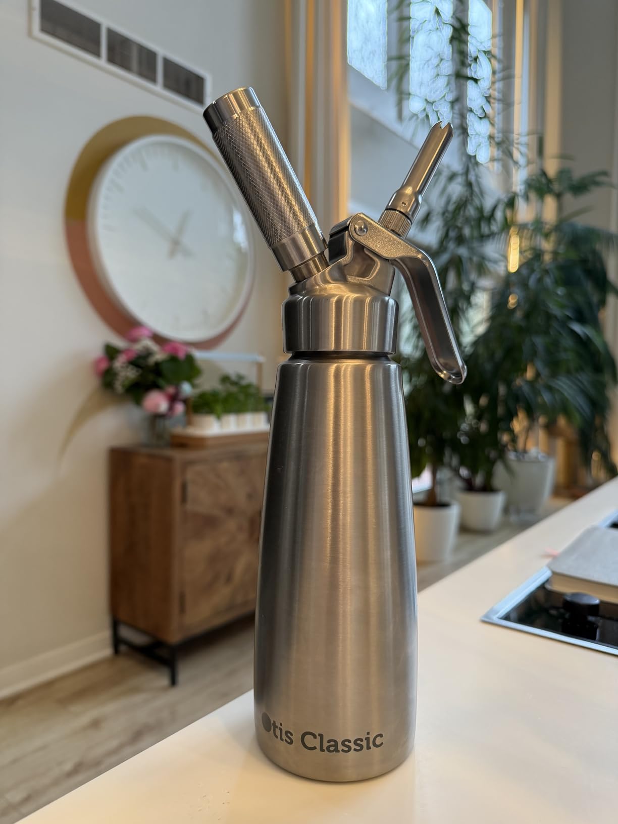 Otis Classic 304 Stainless Steel Whipped Cream Dispenser, 500ml w/ 3 Decorating Nozzles - Commercial Grade Quality Made of Food Grade Stainless Steel - Easy to Use and Clean Ideal for Desserts for Home Chef customer photo 1