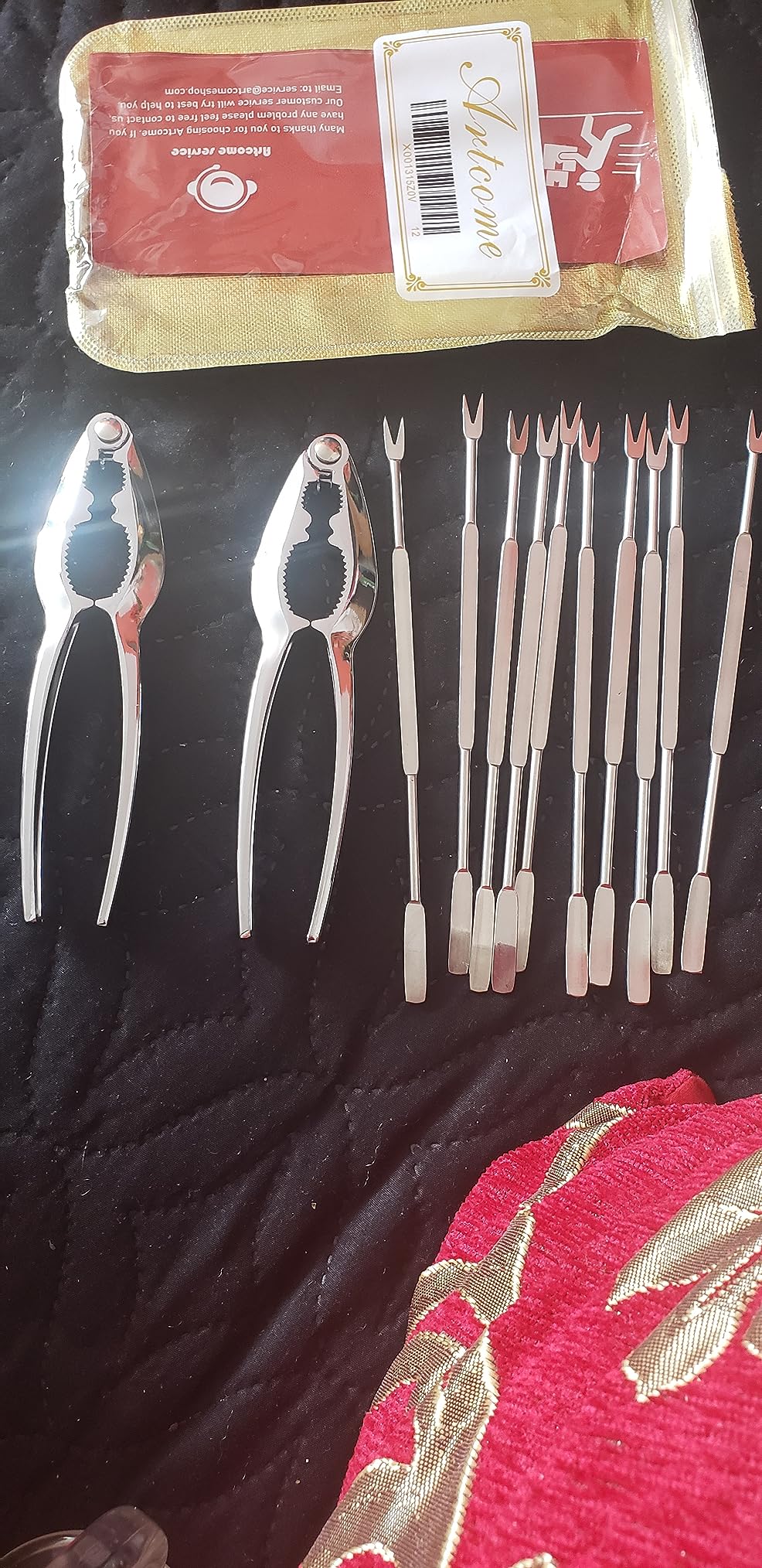 Artcome 12 Pieces Seafood Tools Set including 2 Lobster Crab Crackers and 10 Forks customer photo 1