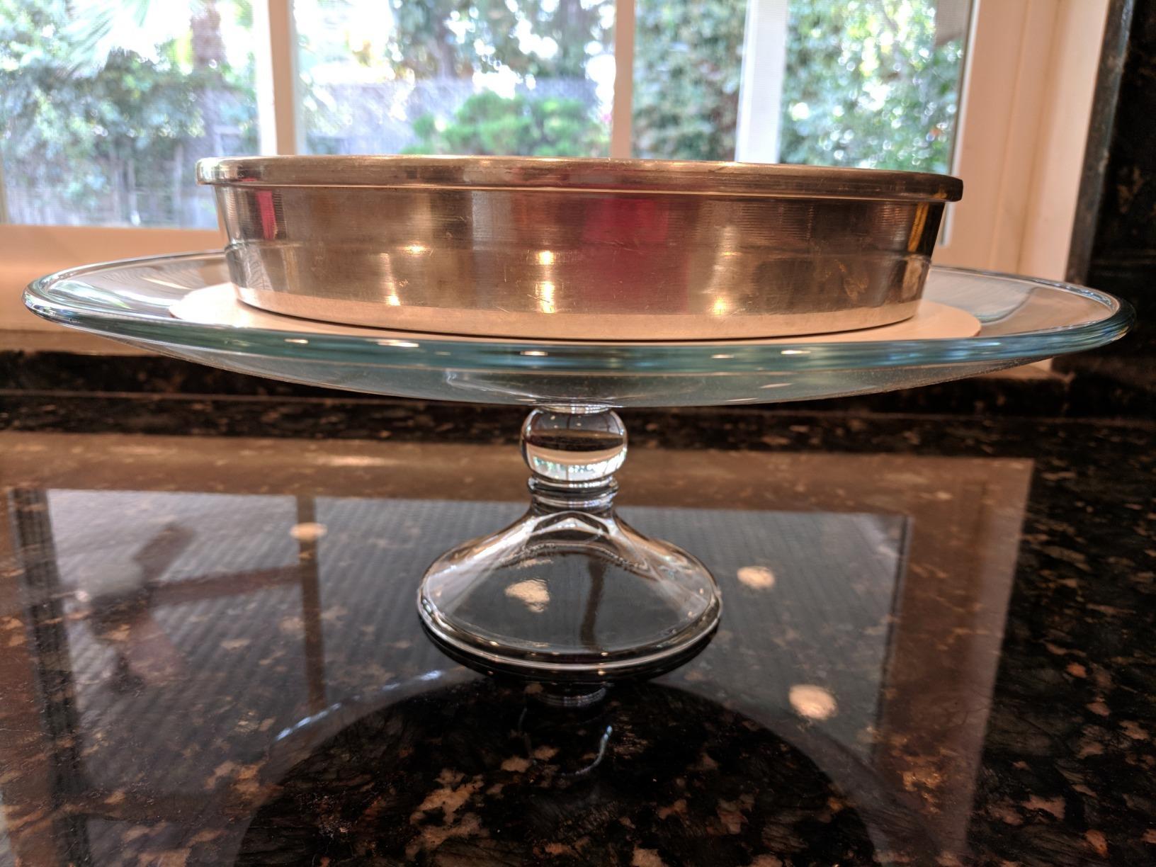 Libbey Selene Glass Cake Stand with Dome Lid, Elegant Curved Footed, Covered Cake Stand, Versatile Serving Dish for Variety of Desserts and More customer photo 1