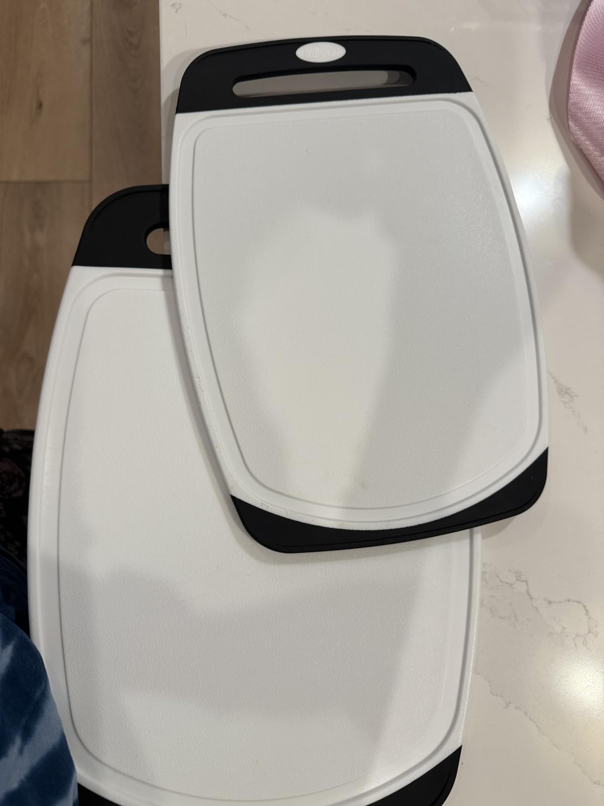 GORILLA GRIP BPA-Free Reversible Kitchen Cutting Board Set of 3, US Designed, Nonporous, Juice Grooves Catch Liquid, Slip Resistant Border, Dishwasher Safe, Durable Large Food Chopping Boards, Black customer photo 1