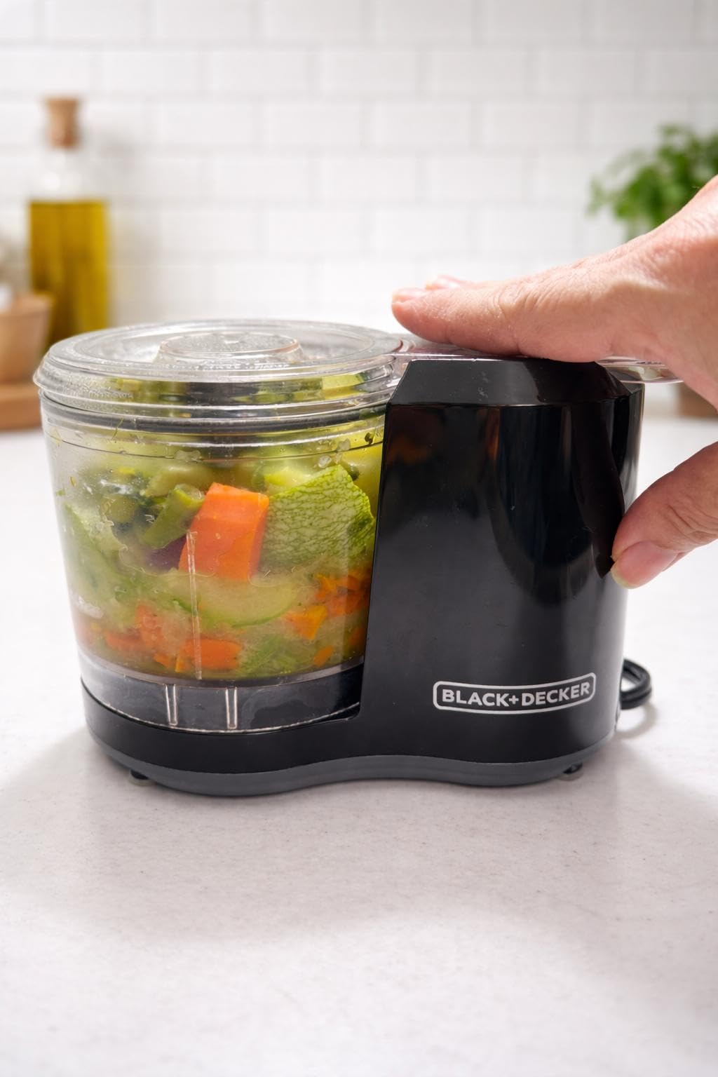 BLACK+DECKER 1.5-Cup Electric Food Chopper, One Touch Pulse, 150W Motor, Stay-Sharp Blade, Dishwasher Safe customer photo 1