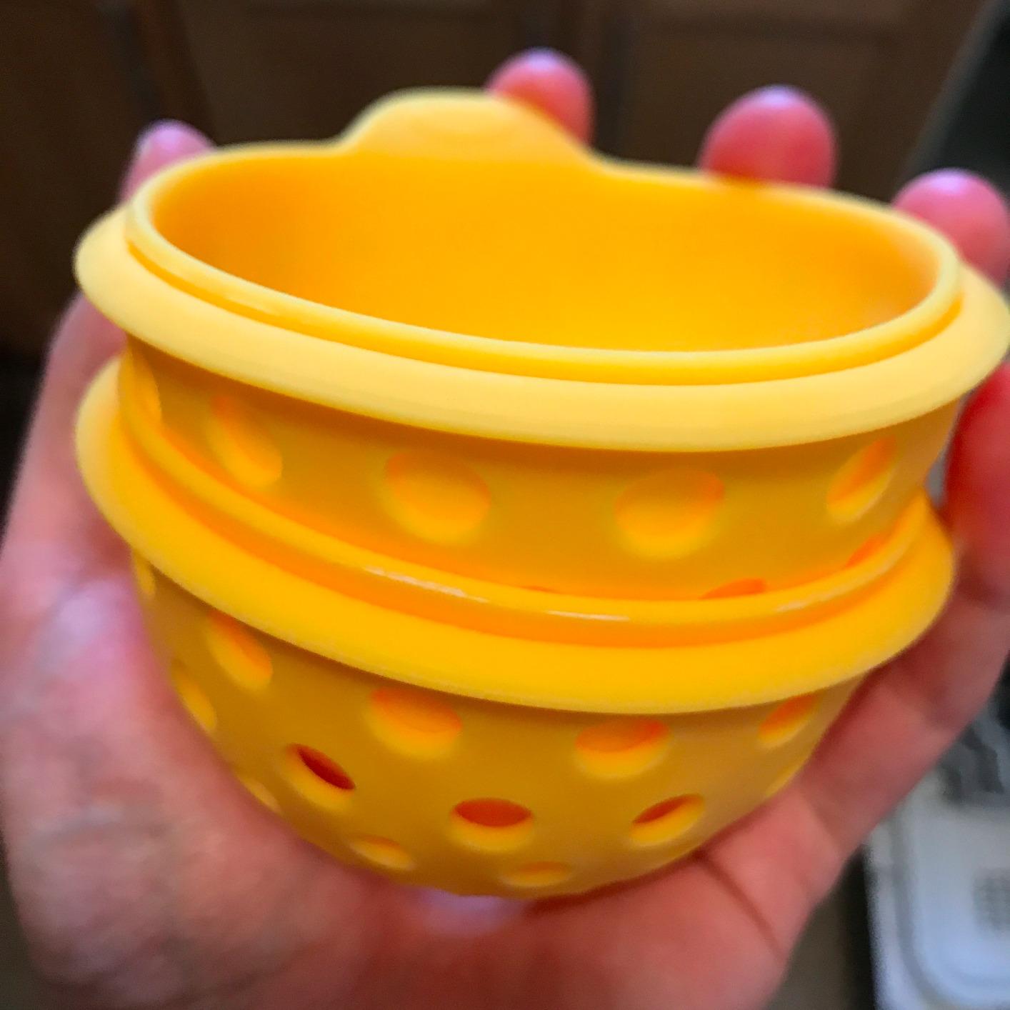 OXO Good Grips 2 Piece Silicone Egg Poaching Set, One Size, Yellow customer photo 2