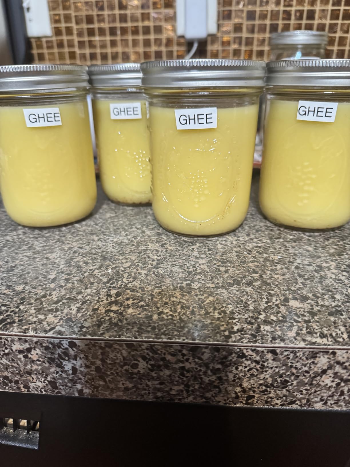 Instant Pot Duo Plus 9-in-1 Multicooker, Pressure Cooker, Slow Cook, Rice Maker, Steamer, Saute, Yogurt, Warmer & Sterilizer, Includes App with Over 800 Recipes, Stainless Steel, 6 Quarts customer photo 2