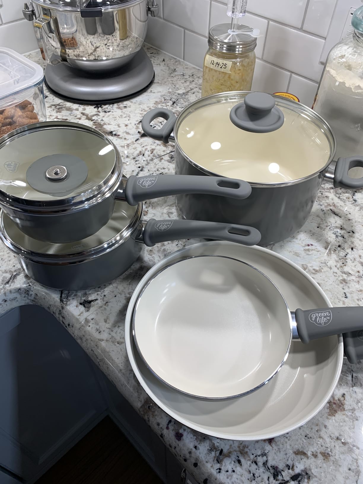 GreenLife 16 Piece Nonstick Cookware Set, Soft Grip Non-Toxic PFAS-Free Ceramic Pots & Pans, Dishwasher & Oven Safe, Frying, Sauce, Utensils, Glass Lids, Stay-Cool Handles, Wobble Free, Black & Cream customer photo 2