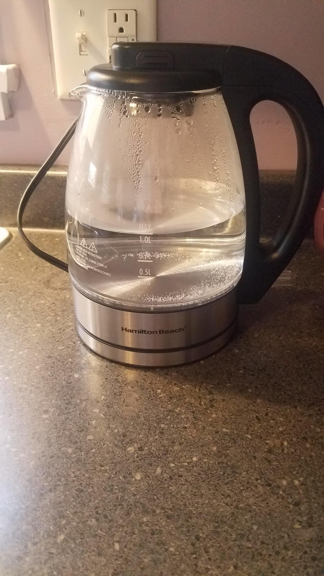 Hamilton Beach Glass Electric Tea Kettle, Water Boiler & Heater, 1 Liter, 1500 Watts for Fast Boiling, BPA Free, Cordless Serving, Auto-Shutoff & Boil-Dry Protection, Soft Blue LED (40930) customer photo 1