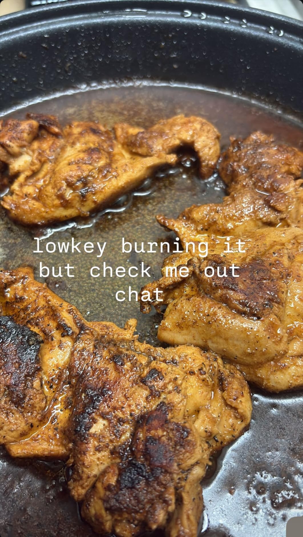 OVENTE Electric Wok with Nonstick Coating, 13 Inch Family-Sized Skillet, 1400W Power, Adjustable Temperature, Tempered Glass Lid, Cool Touch Handles and Easy to Clean Frying Surface, Black SK3113B customer photo 2