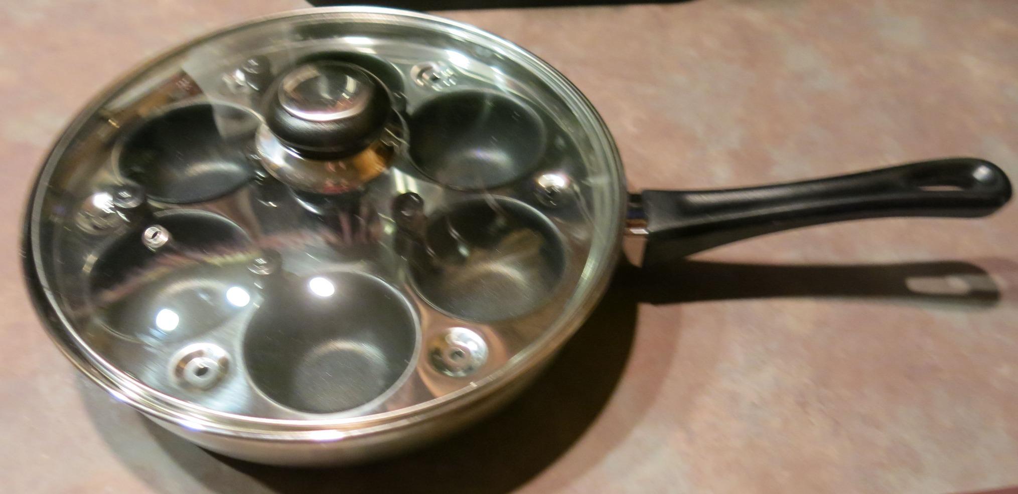 Eggssentials Egg Poacher Pan Nonstick Poached Egg Maker, Stainless Steel Egg Poaching Pan, Poached Eggs Cooker Food Grade Safe PFOA Free with Spatula, Egg Poachers Cookware customer photo 2