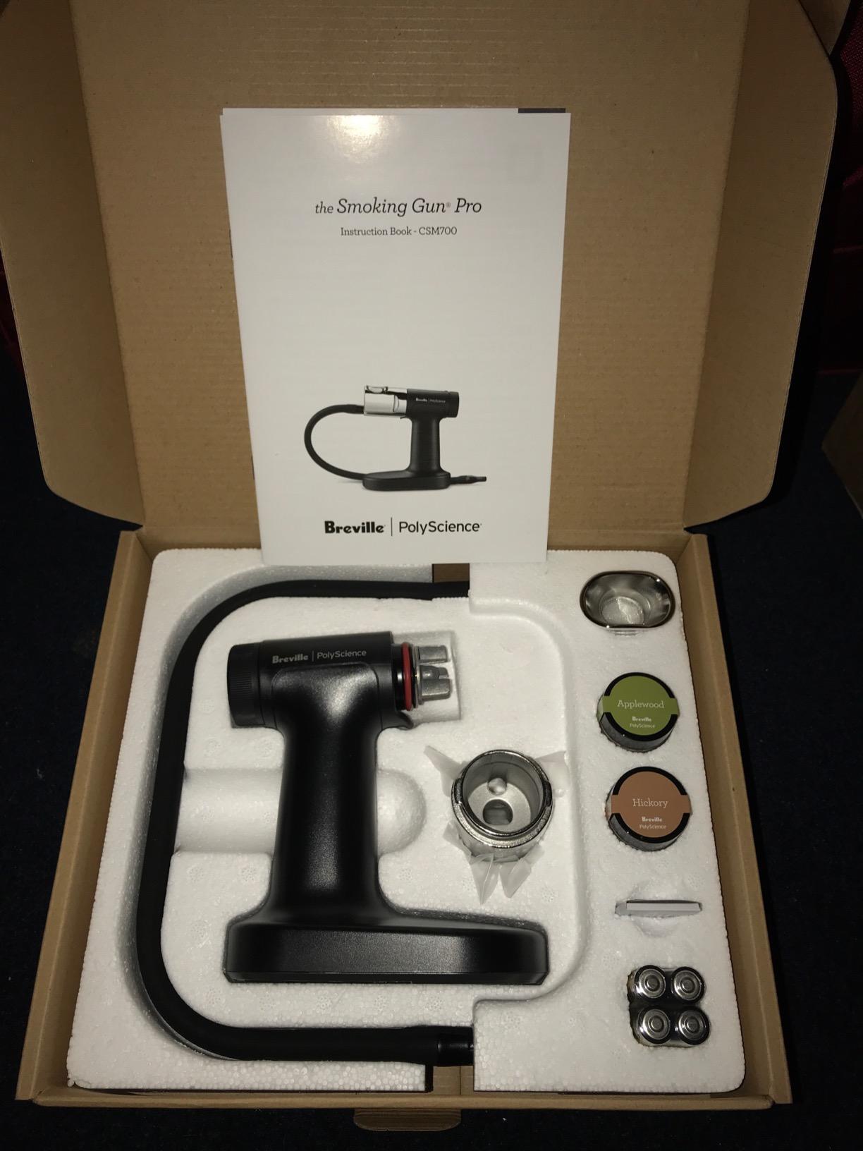 Polyscience Smoking Gun Pro Hand-Held Smoke Infuser with 4 Piece Hickory, Mesquite, Applewood, and Cherrywood Woodchip Set customer photo 2