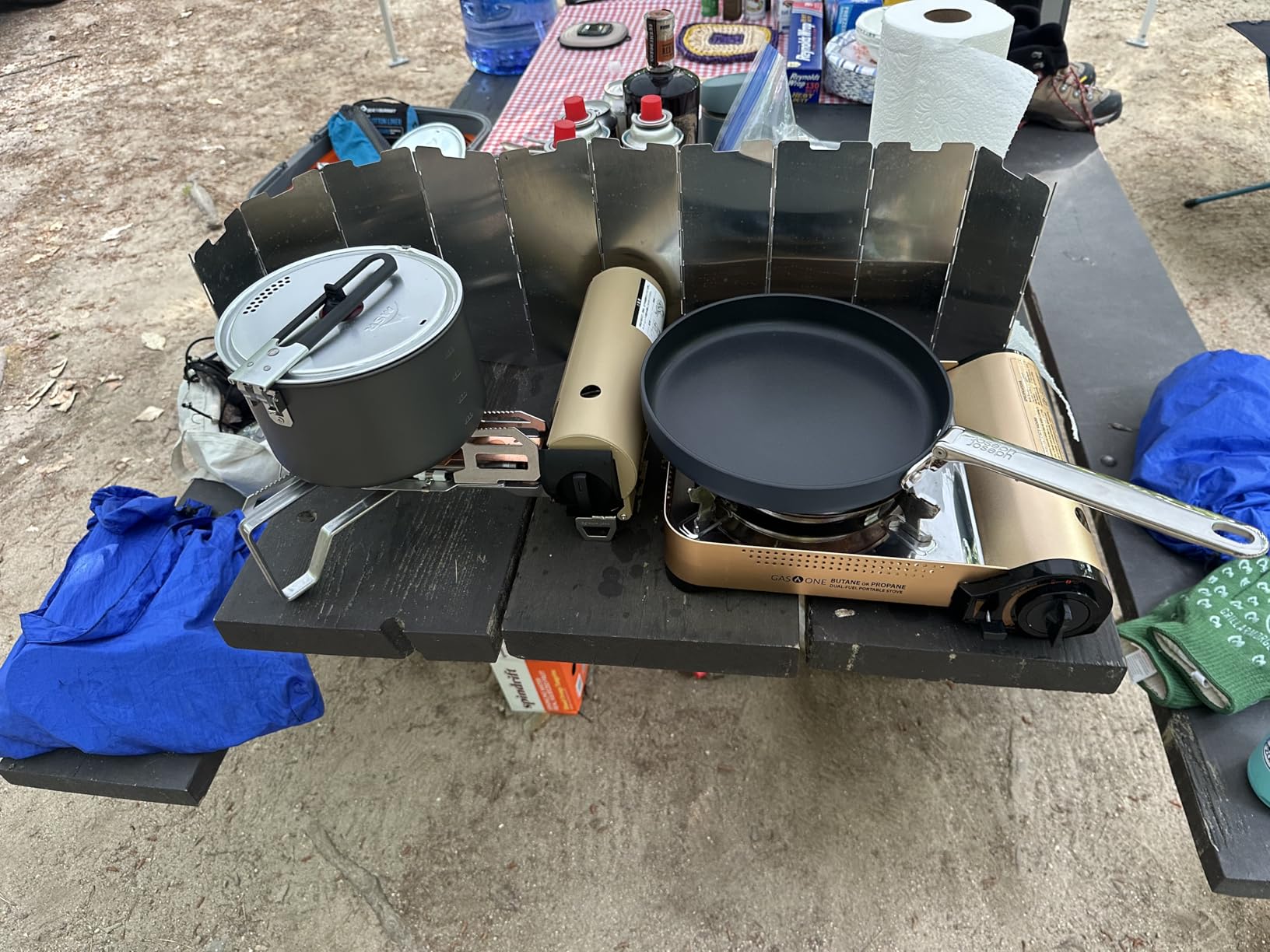 Gas ONE GS-4000P - Camp Stove - Premium Propane or Butane Stove with Convenient Carrying Case - Patented - Great for Camp Stove and Portable Butane Stove for All Cooking Application customer photo 1