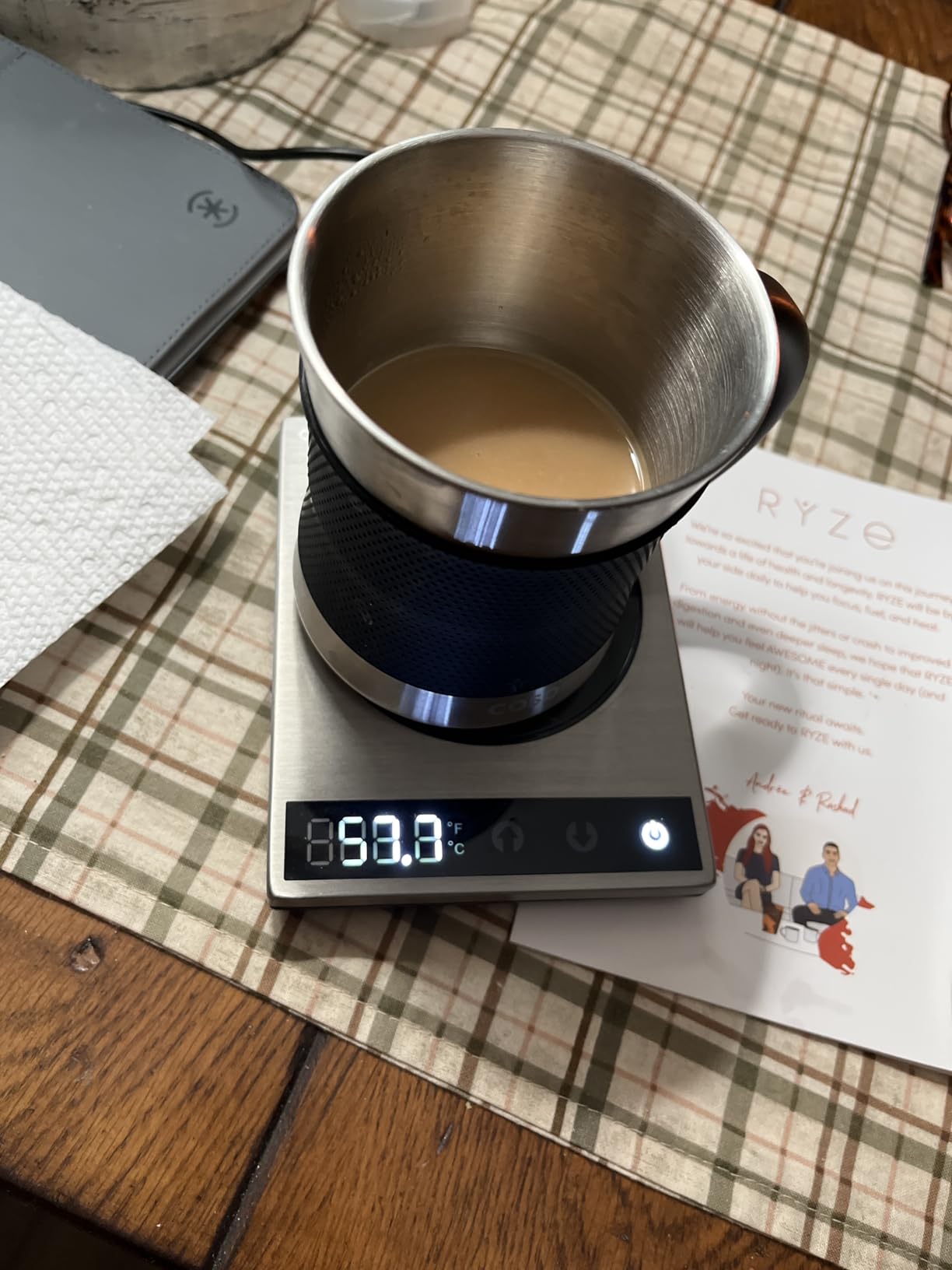 COSORI Coffee Mug Warmer & Mug Set for Desk, Cup Heater, Office & Christmas Gifts, 1°F Precise Temperature Control, Touch Tech & LCD Digital Display (77-194℉), 304 Stainless Steel, Silver/Black customer photo 2