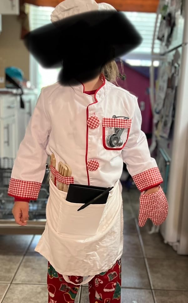 Melissa & Doug Chef Costume, Pretend Play Dress Up Set (8-Pc) Chef's Jacket, Hat, & Accessories, Role Play Toys for Kids 3+ customer photo 1