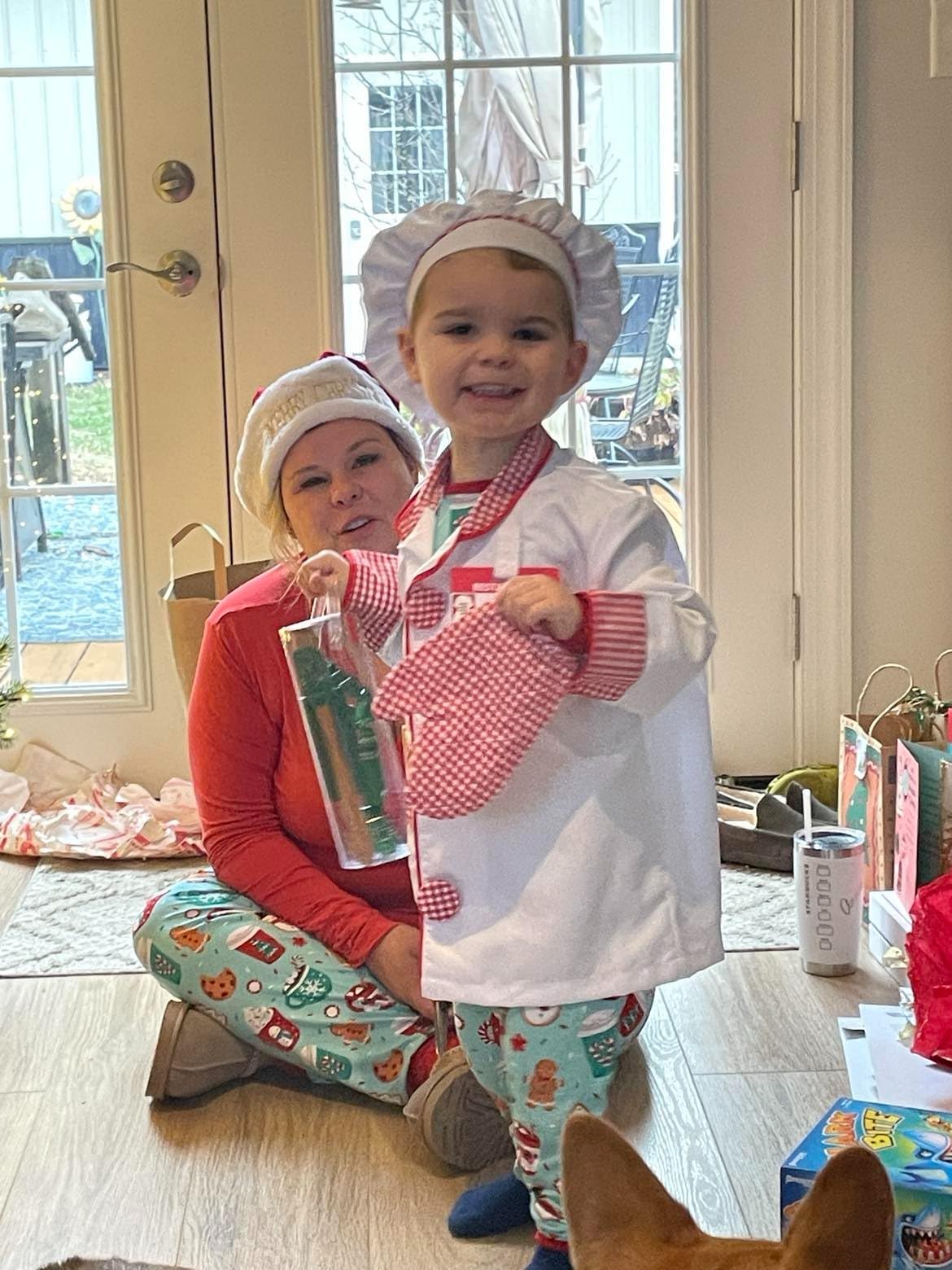 Melissa & Doug Chef Costume, Pretend Play Dress Up Set (8-Pc) Chef's Jacket, Hat, & Accessories, Role Play Toys for Kids 3+ customer photo 2