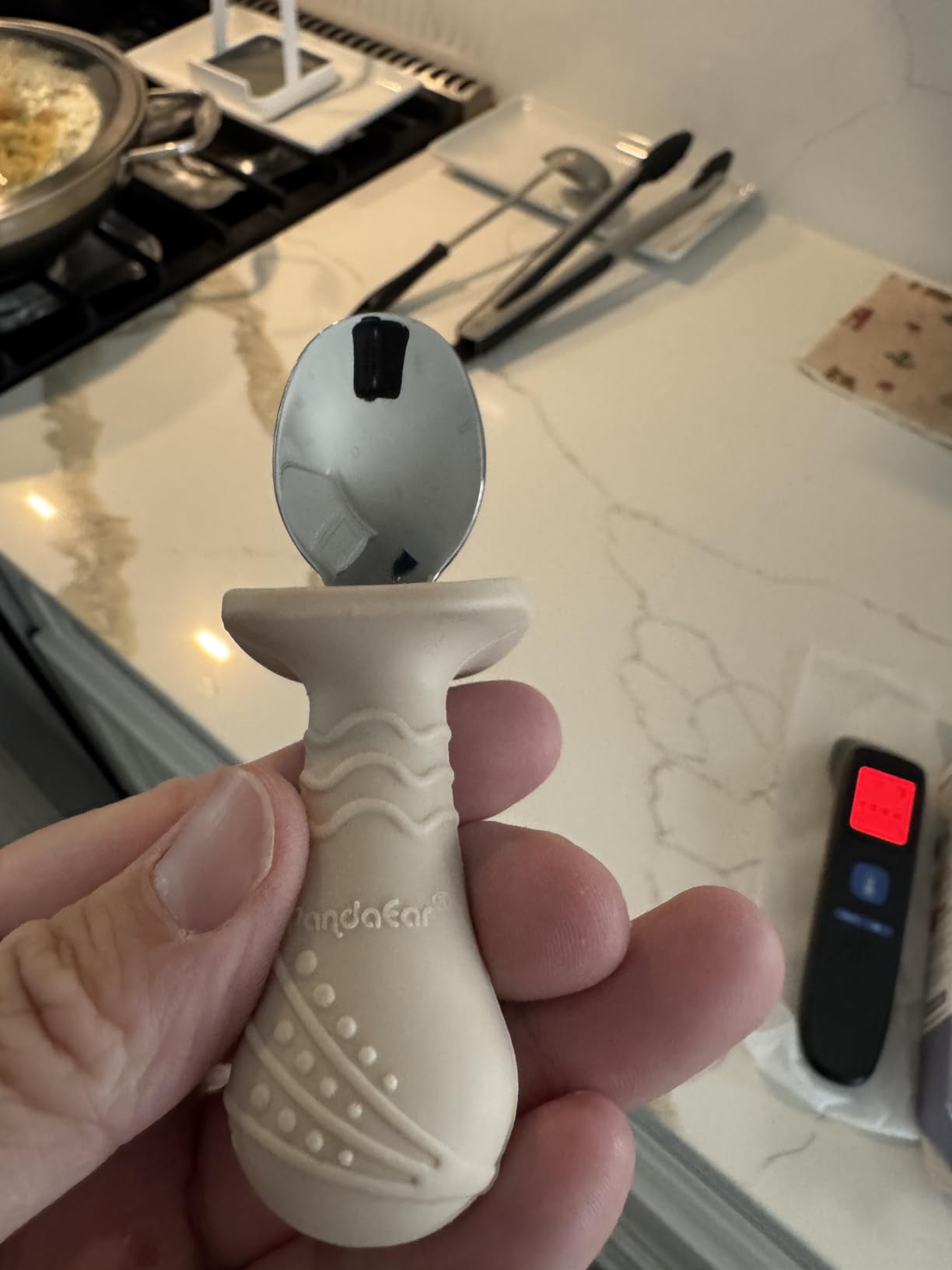 Munchkin Raise Toddler Fork and Spoon Utensil Set, Rest Keeps Tip Off Table, BPA Free, 4 Pack, Pink/Purple customer photo 1