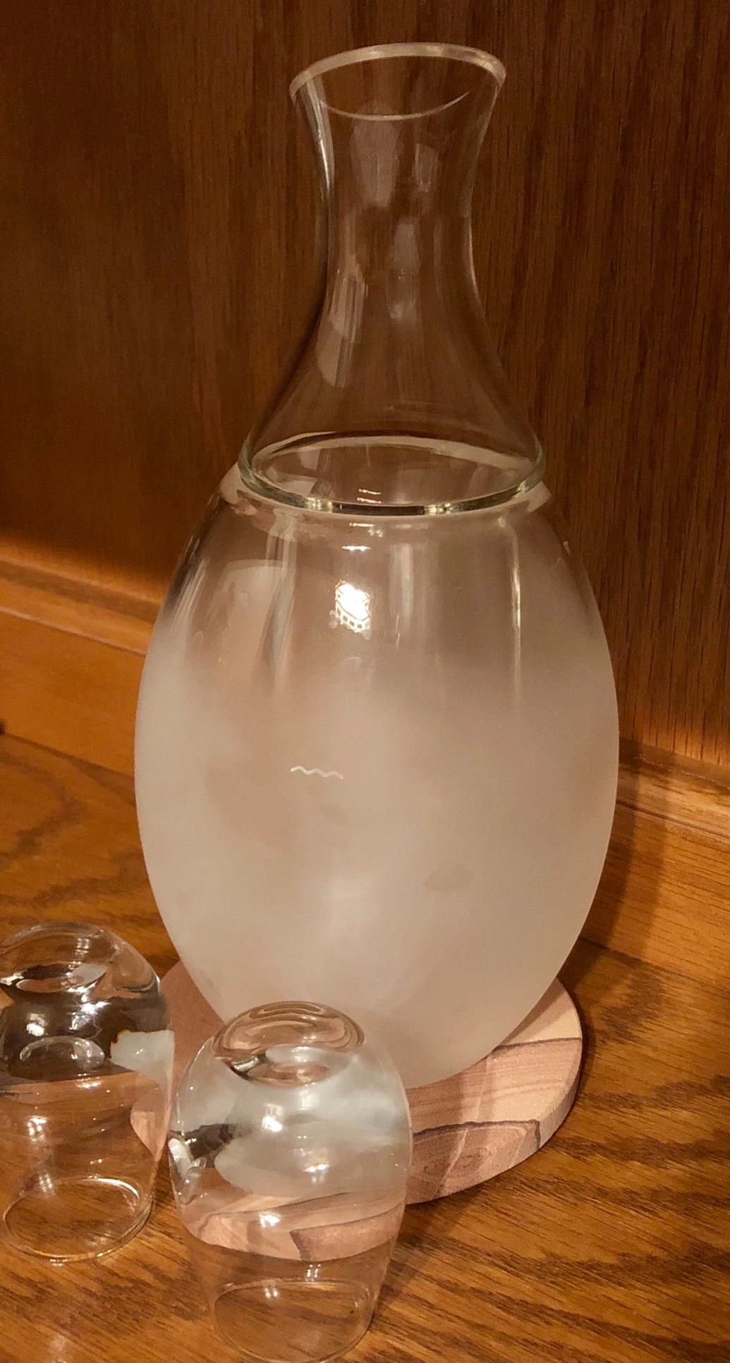 ZENS Sake Set Glasses, 8.5 Ounce Sake Carafe Cups with 6 Saki Cup Set for Warmer or Cold Japanese Wine with Stone Coaster Gift Sets customer photo 1