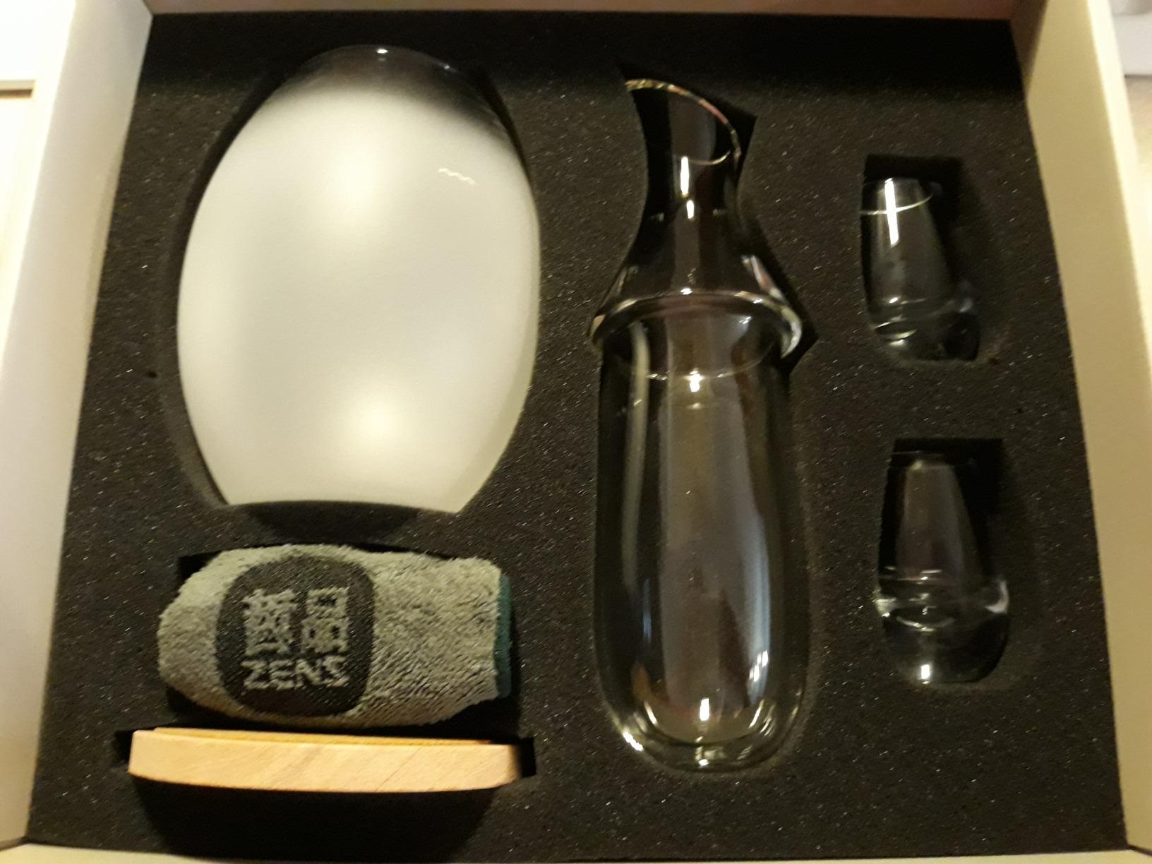ZENS Sake Set Glasses, 8.5 Ounce Sake Carafe Cups with 6 Saki Cup Set for Warmer or Cold Japanese Wine with Stone Coaster Gift Sets customer photo 2