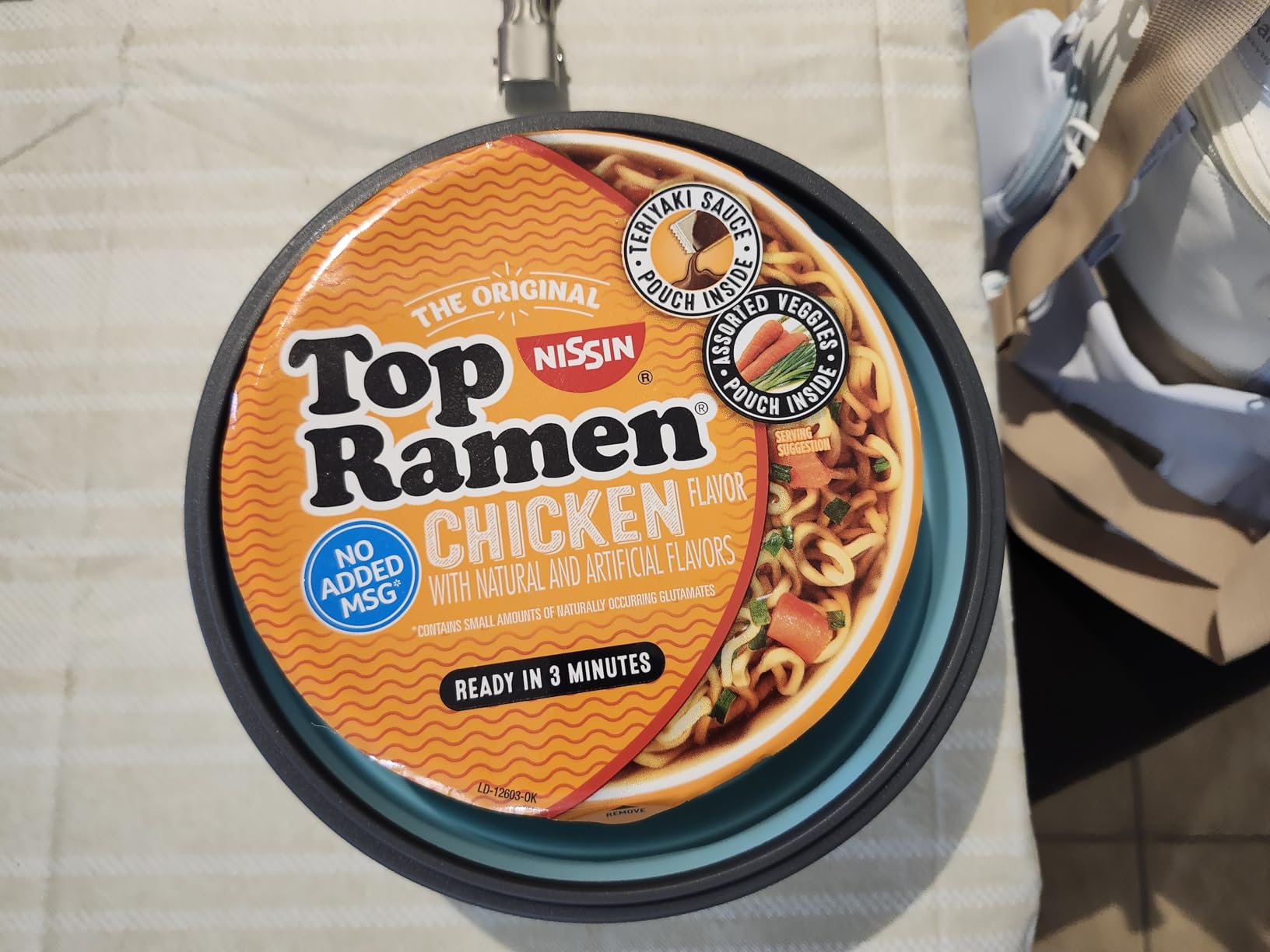 ColorCoral Camping Bowl with Lid Large Collapsible Silicone Bowl(1200ml/42oz) and Foldable Stainless Steel Fork for Travel and Camping Microwave and Fridge Food Storage customer photo 1