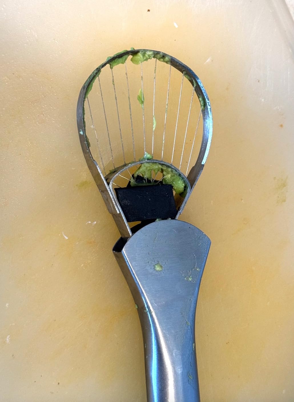 Avocado Slicer,Avocado Pit Remover Cutter/Peeler,Well Made Stainless Steel Avocado Slicer and Pitter Tool,Really Cutting Thin Slices,The Best Holiday Gifts customer photo 2