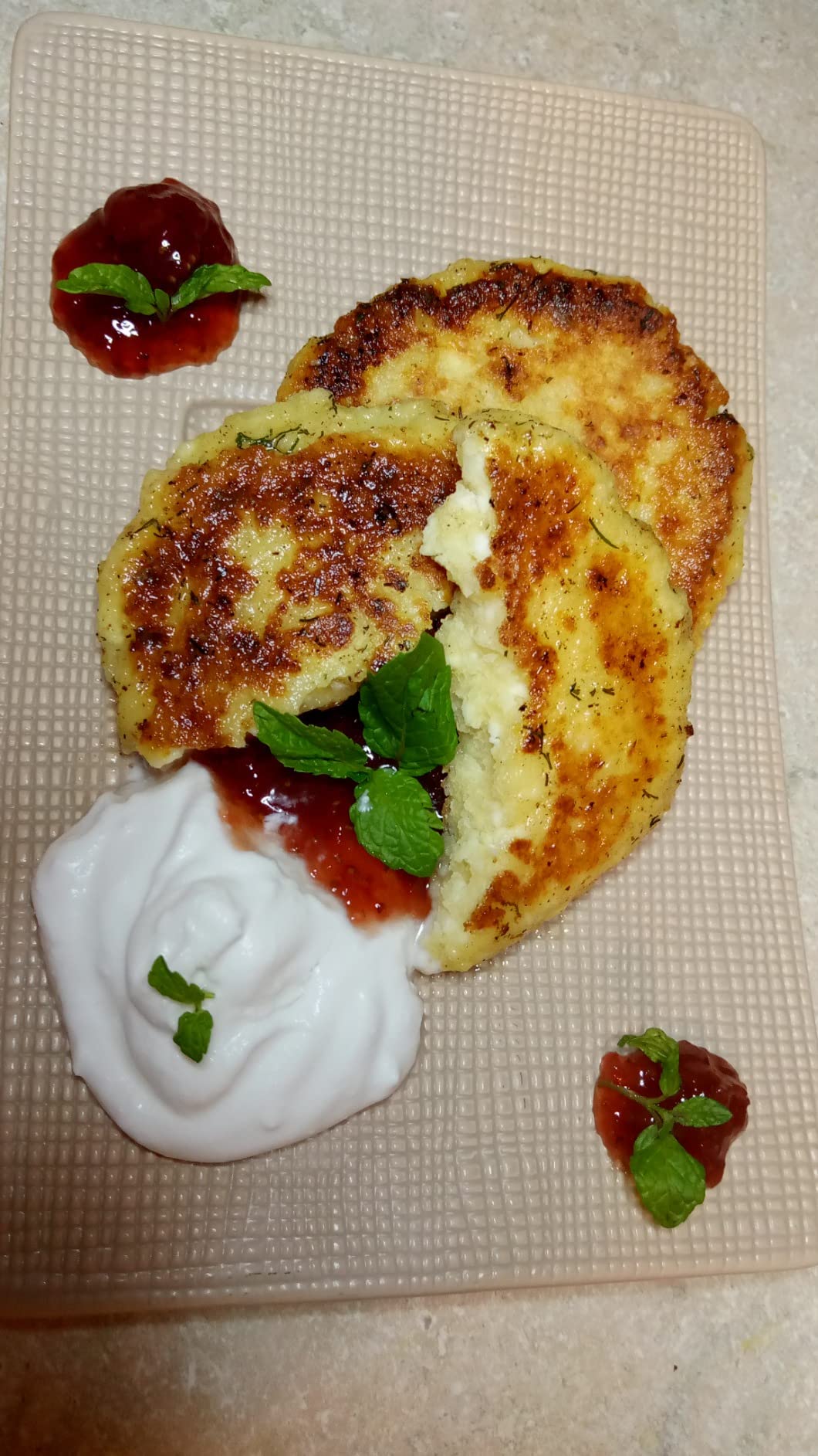 Cridoz 7 Pcs Stainless Steel Kitchen Cooking Plating Tweezers Tongs Drawing Spoons Offset Spatula and Fish Spatula for Food Culinary Plating Decorating customer photo 1