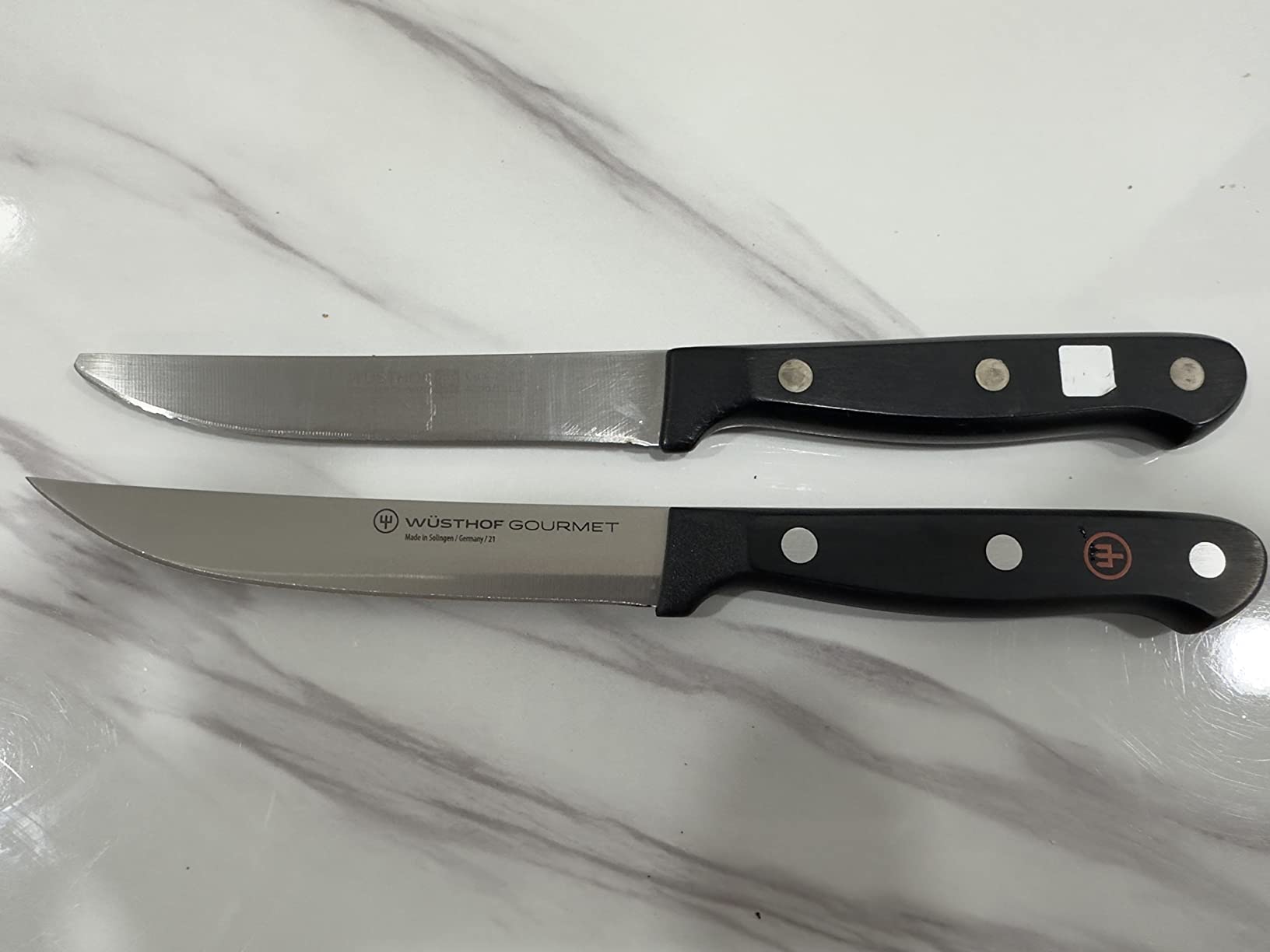 WÜSTHOF Gourmet 4-Piece Steak Knife Set, Black customer photo 1