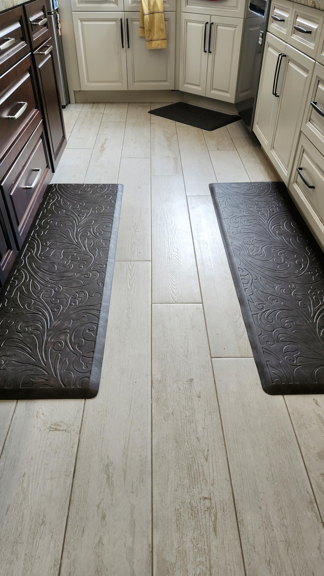 KMAT Kitchen Mat Cushioned Anti-Fatigue Waterproof Non-Slip Standing Mat Ergonomic Comfort Rug for Home,Office,Sink,Laundry,Desk 17.3