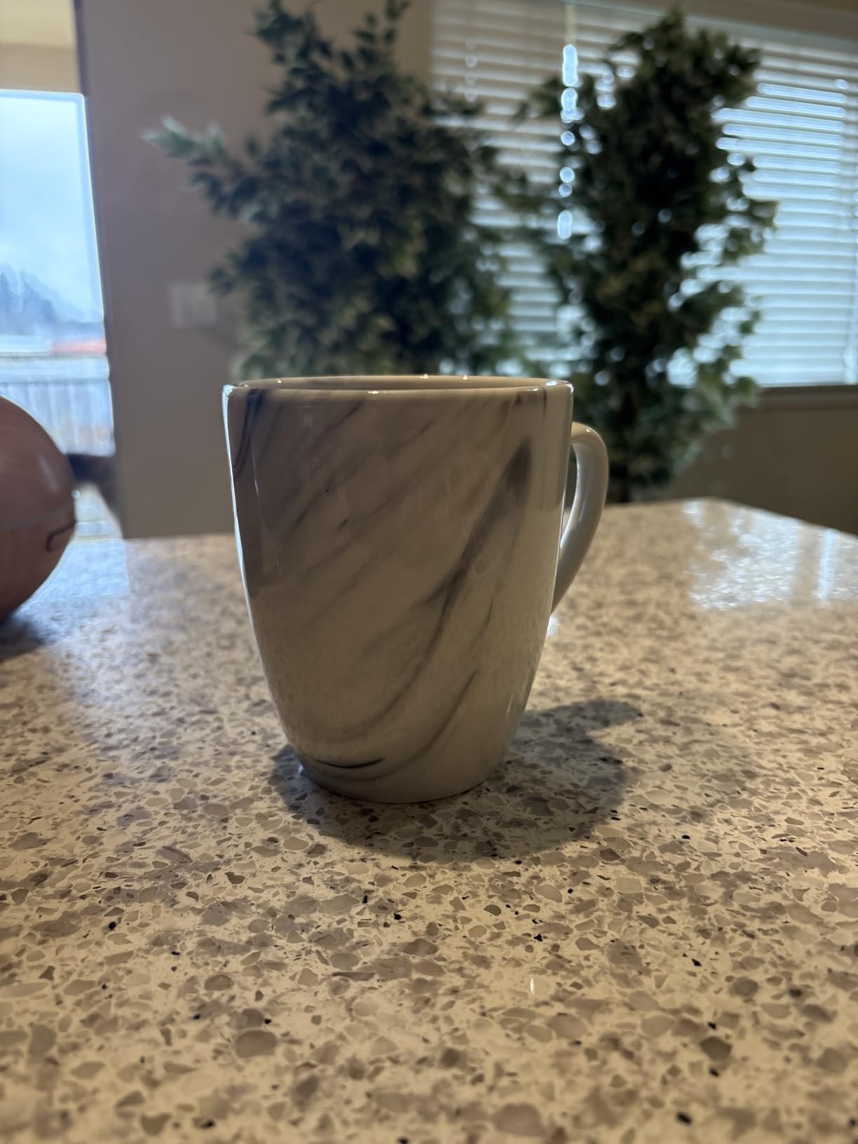 Elama Fine Marble 16 Piece Stoneware Dinnerware Set in Black and White customer photo 1