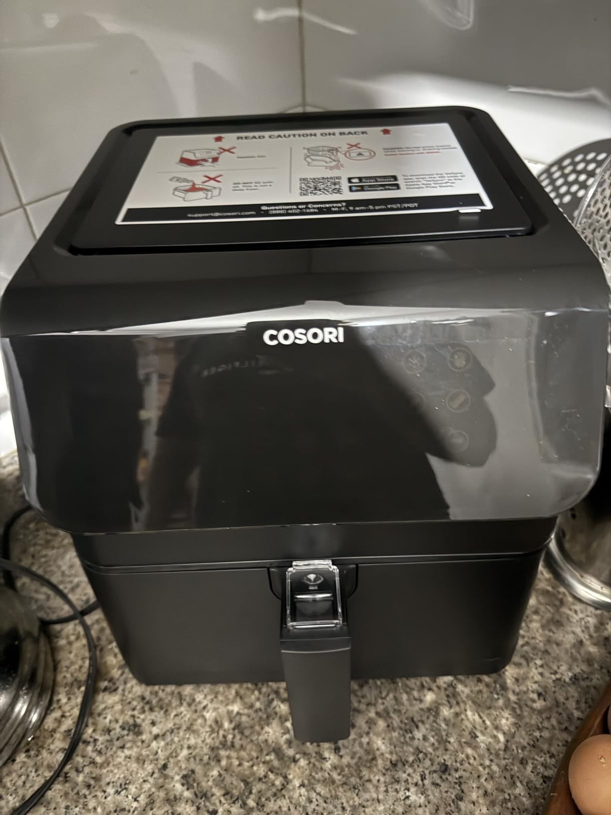 COSORI Air Fryer Pro Smart 5.8QT that Roast, Bake, 3-Way Control, 12-IN-1 Customizable Functions, Online Recipes, Detachable Basket, Works with Alexa & Google Assistant customer photo 2